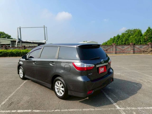 2011 Toyota Wish 2.0 E 灰色 七人座魔術大空間  第8張相片