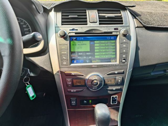 2011年 TOYOTA ALTIS 1.8白 大家最愛的國民省油車  第18張相片