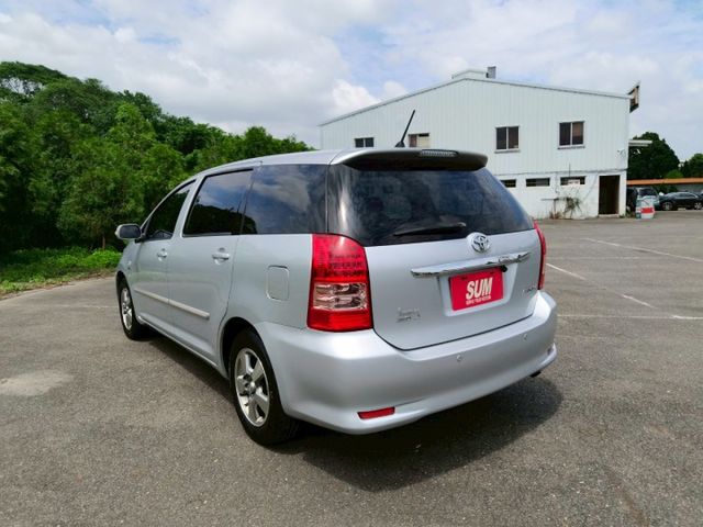2006年 TOYOTA WISH J版 銀色2.4CC 魔術大空間七人座  第9張相片