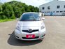 2010Toyota Yaris 1.5 G版 銀色 大家最愛的小鴨鴨  第3張縮圖
