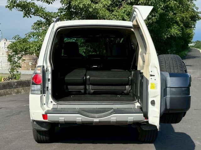 2016 Mitsubishi Pajero三門款 3.2 D 稀有車款  第8張相片