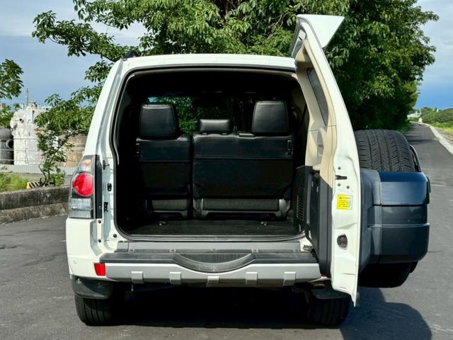 2016 Mitsubishi Pajero三門款 3.2 D 稀有車款  第11張相片
