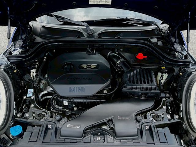 2017 Mini Hatch 5D Cooper 深藍 1.5CC  第17張相片