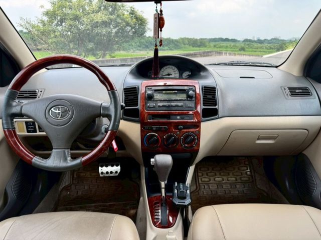 2004 TOYOTA VIOS 淺棕 1.5CC 最佳代步車~~  第13張相片