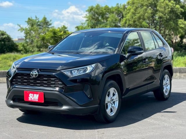 2020 Toyota RAV4 2.0豪華 黑  第2張相片