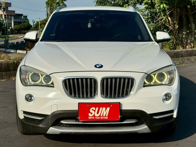 2013 BMW X1 sDrive18i xLine 白  第3張相片