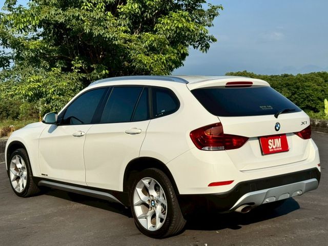 2013 BMW X1 sDrive18i xLine 白  第9張相片