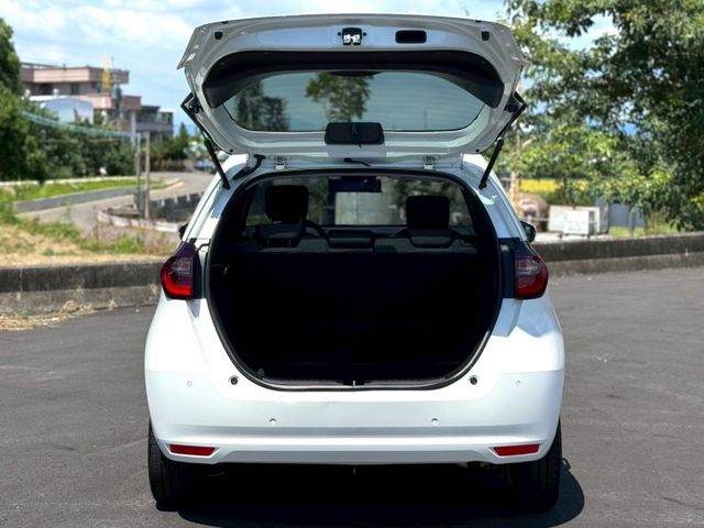 2022 Honda Fit e：HEV油電版 白  第8張相片