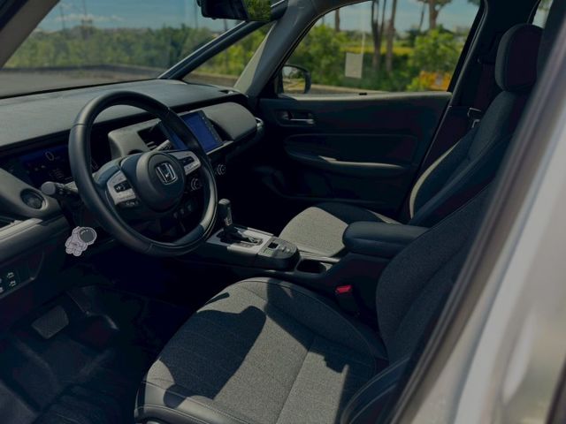 2022 Honda Fit e：HEV油電版 白  第18張相片