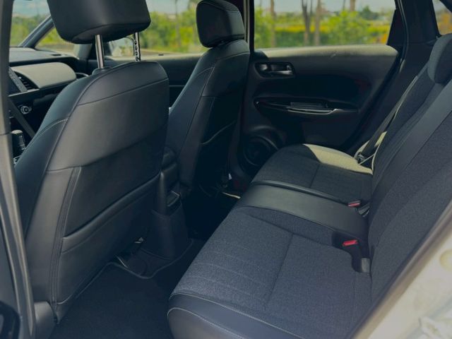 2022 Honda Fit e：HEV油電版 白  第19張相片