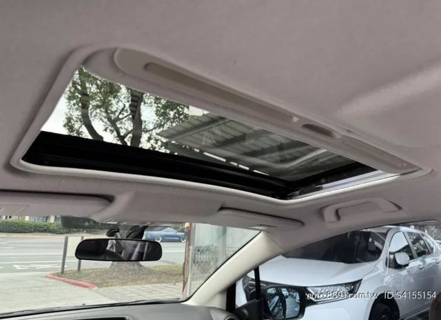 MAZDA馬自達 MAZDA 5  第15張相片