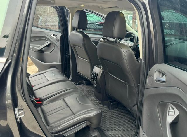 FORD福特 KUGA  第11張相片