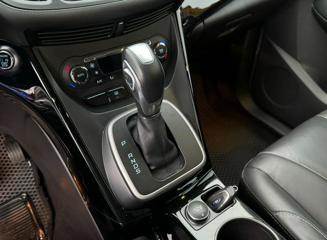 FORD福特 KUGA  第16張相片