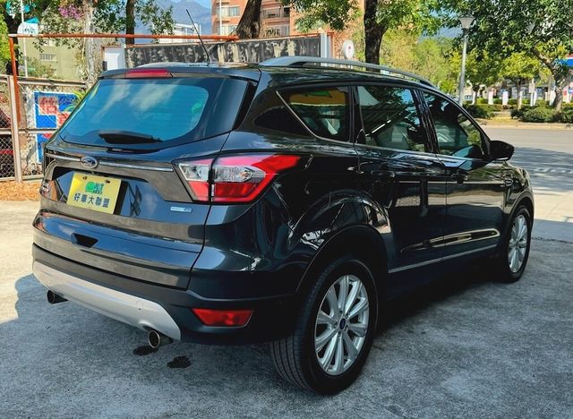 FORD福特 KUGA  第2張相片