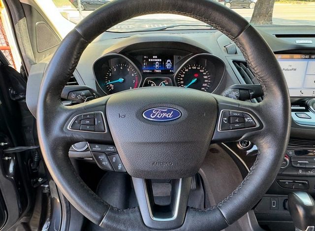 FORD福特 KUGA  第12張相片