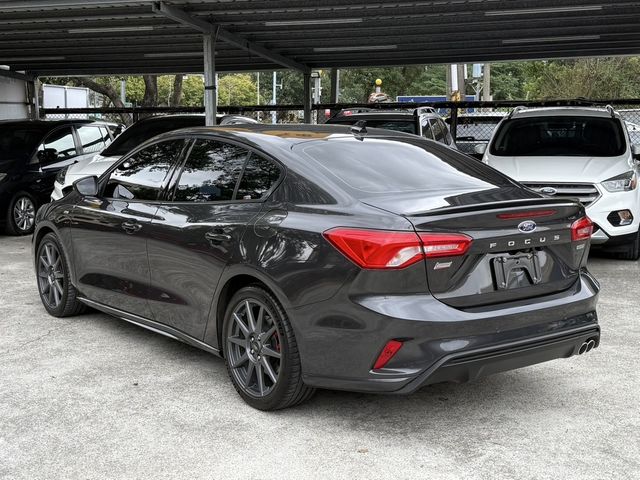 FORD福特 FOCUS  第11張相片