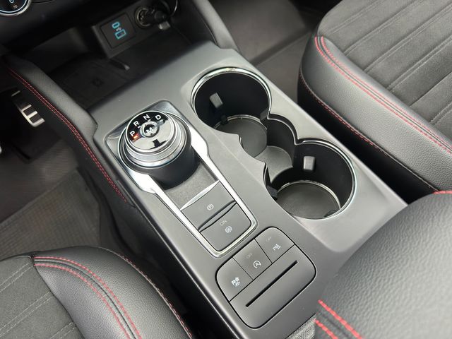 FORD福特 KUGA  第27張相片