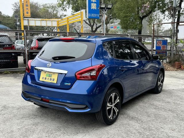 NISSAN日產 TIIDA  第3張相片