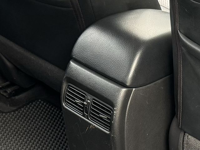 NISSAN日產 TIIDA  第13張相片