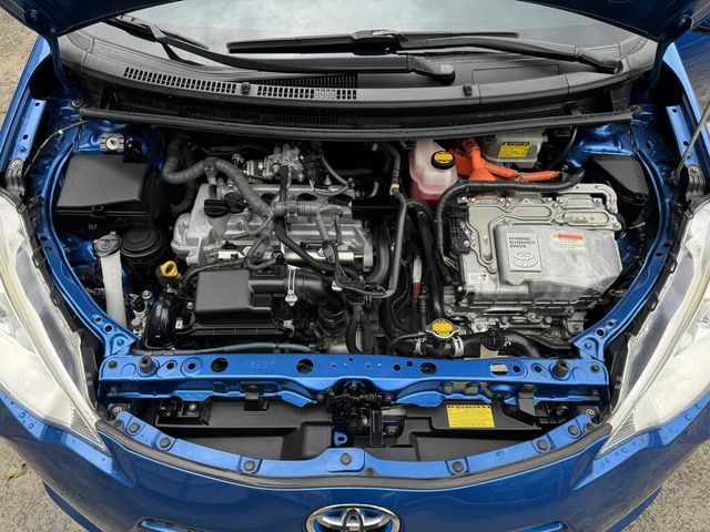 TOYOTA豐田 PRIUS C  第5張相片
