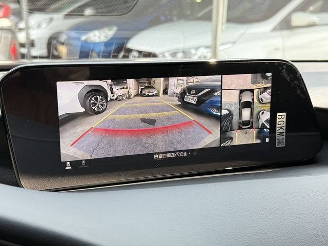 MAZDA馬自達 MAZDA 3  第12張相片