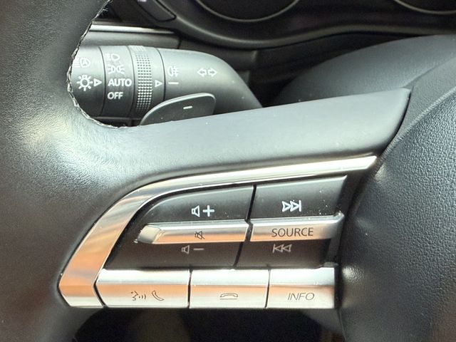 MAZDA馬自達 MAZDA 3  第15張相片