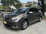 TOYOTA豐田 SIENNA  第1張縮圖