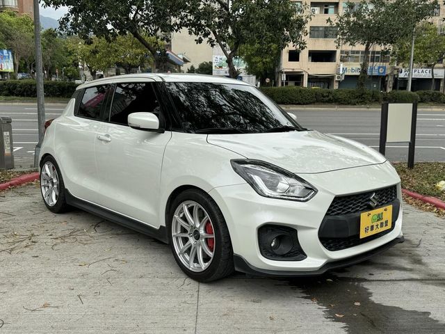 SUZUKI鈴木 SWIFT  第2張相片