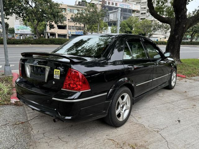 FORD福特 TIERRA  第4張相片