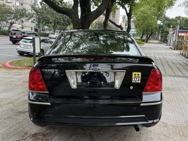FORD福特 TIERRA  第6張相片