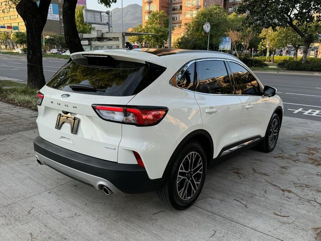FORD福特 KUGA  第3張相片