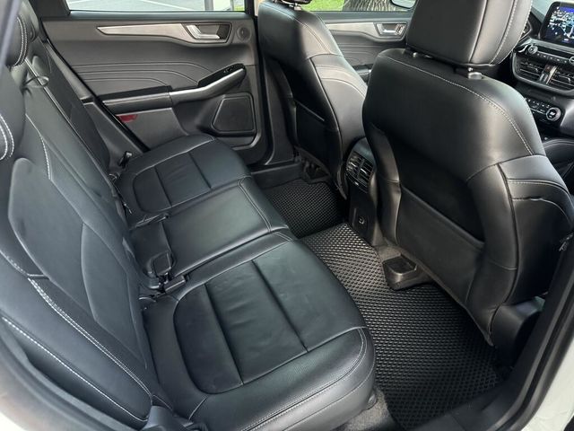 FORD福特 KUGA  第11張相片