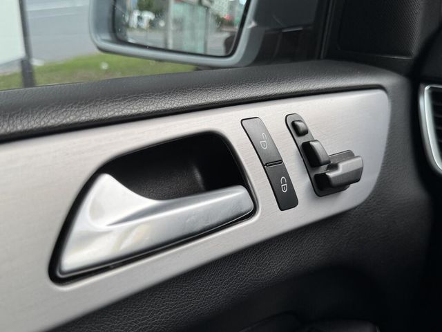 M-BENZ賓士 ML250 BLUETEC 4MATIC  第15張相片