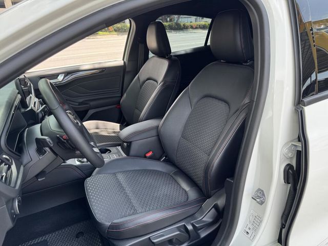 FORD福特 FOCUS  第10張相片