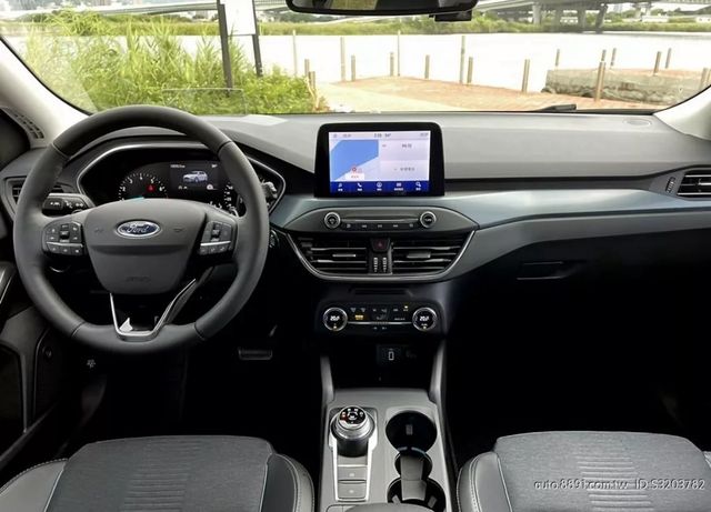 FORD福特 FOCUS ACTIVE  第3張相片