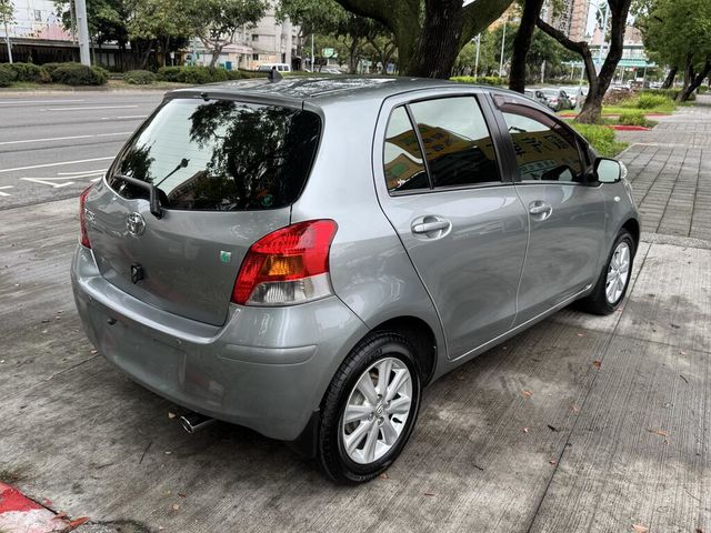 TOYOTA豐田 YARIS  第3張相片