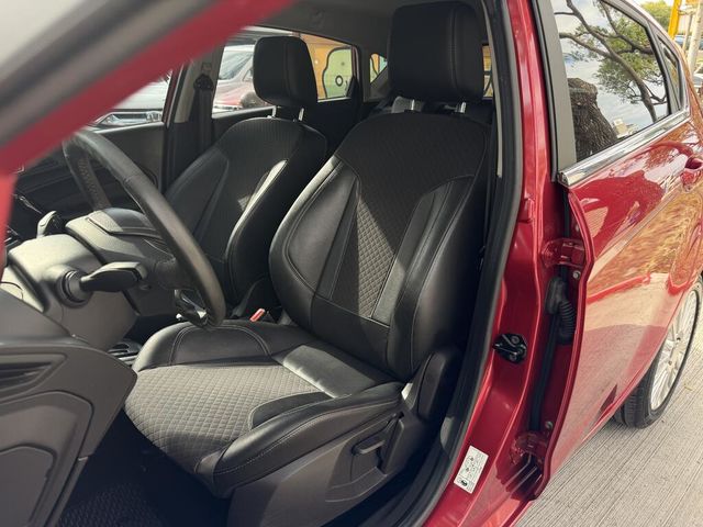 FORD福特 FIESTA  第9張相片