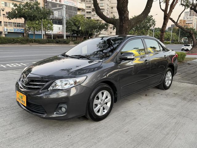 TOYOTA豐田 ALTIS  第1張相片
