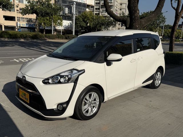 TOYOTA豐田 SIENTA  第1張相片