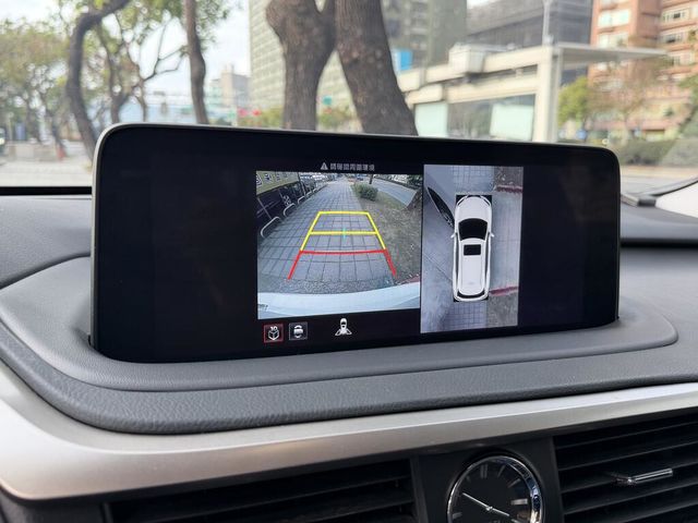 LEXUS凌志 RX300  第16張相片