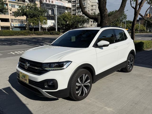 VOLKSWAGEN福斯 T-CROSS  第1張相片