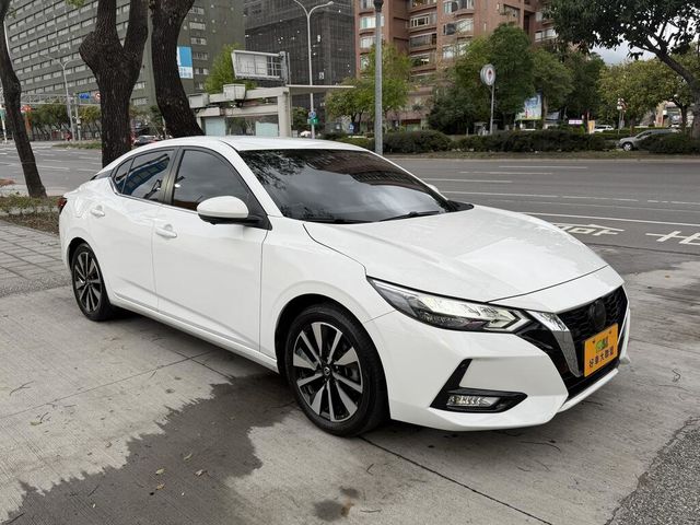 NISSAN日產 SENTRA  第2張相片