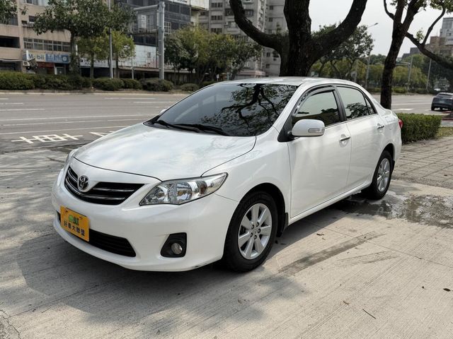 TOYOTA豐田 ALTIS  第1張相片