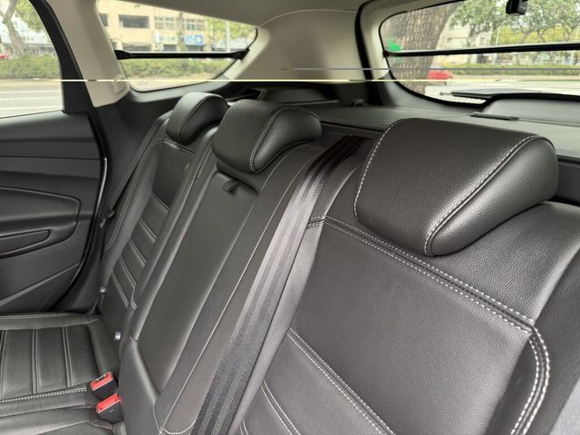 FORD福特 KUGA  第10張相片