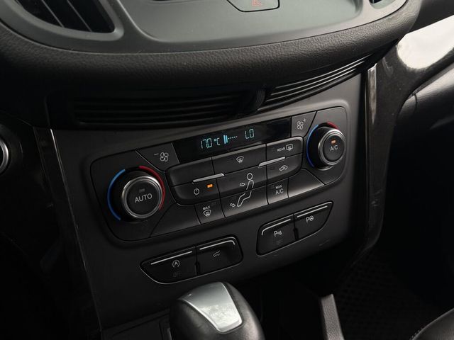 FORD福特 KUGA  第14張相片