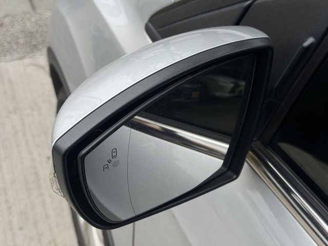 FORD福特 KUGA  第19張相片