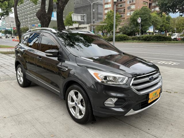 FORD福特 KUGA  第2張相片