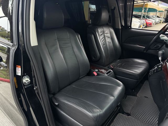 TOYOTA豐田 PREVIA  第10張相片