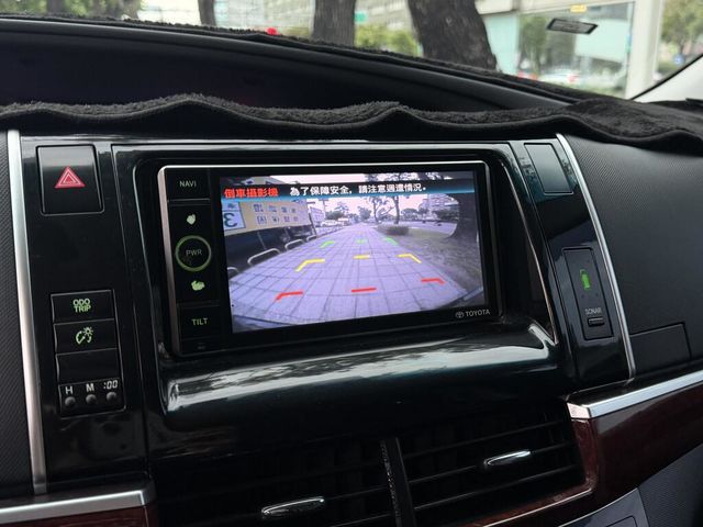 TOYOTA豐田 PREVIA  第13張相片