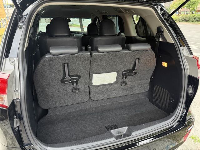 TOYOTA豐田 PREVIA  第17張相片